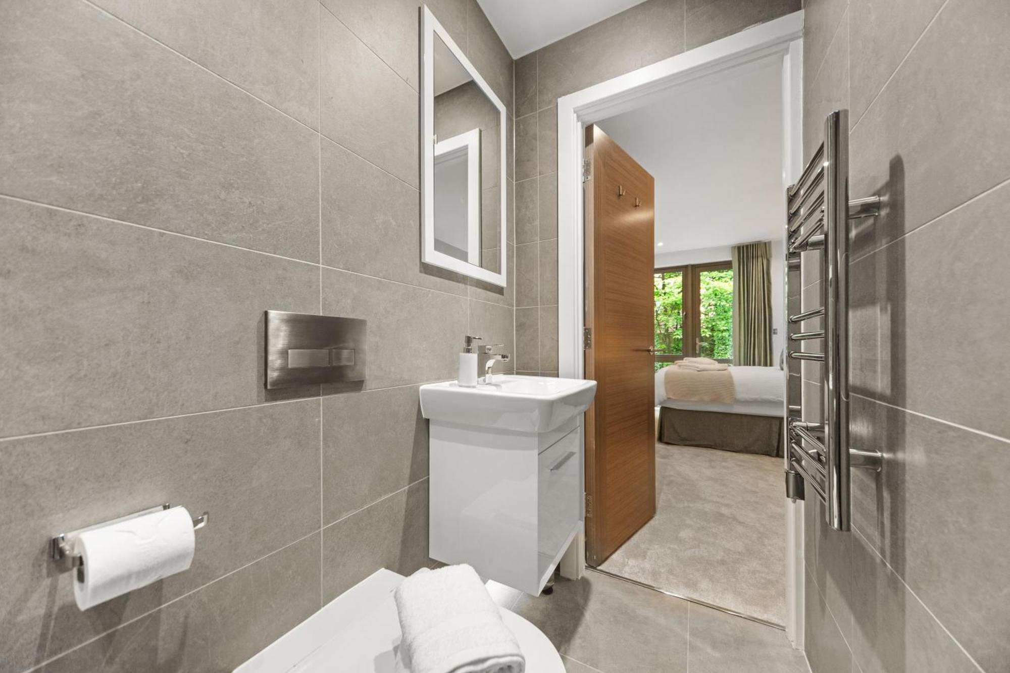 Springfield Fourteen Harrogate Quarto foto