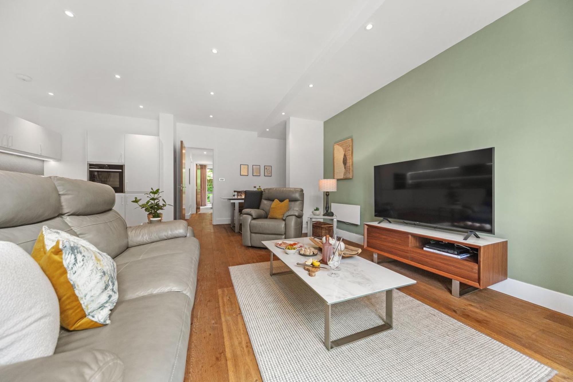 Springfield Fourteen Harrogate Quarto foto