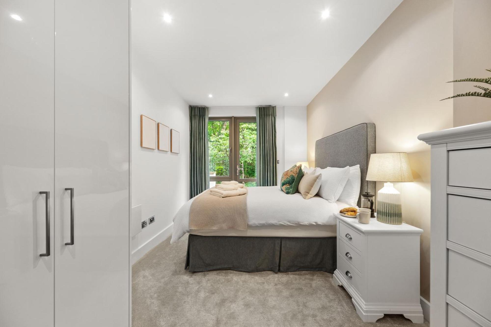 Springfield Fourteen Harrogate Quarto foto