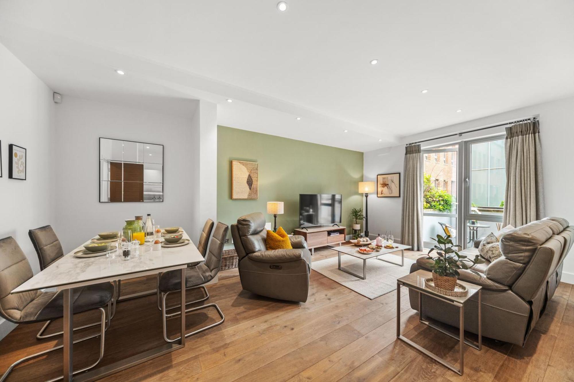 Springfield Fourteen Harrogate Quarto foto