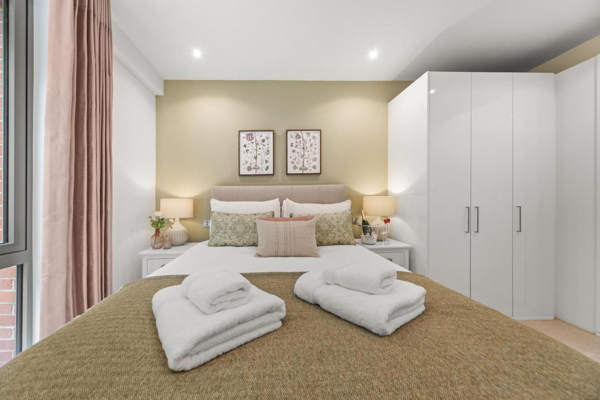Springfield Fourteen Harrogate Quarto foto